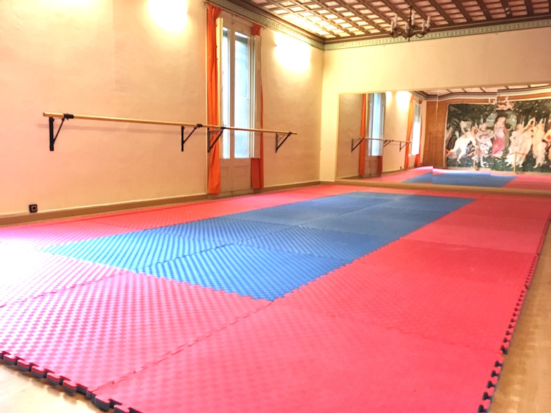 Alquiler de sala con tatami en Barcelona